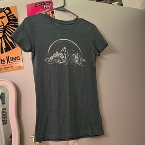 Aeropostale XS tee!